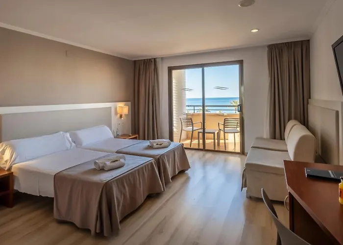 Szálloda Rosamar & 4*s